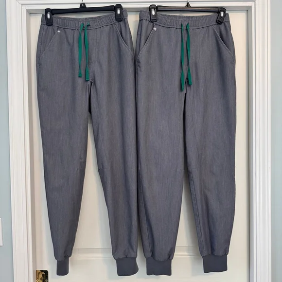Set of 2 FIGS Tansen Graphite Gray Green Jogger Scrub Pants XS Men’s