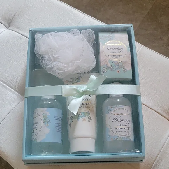 Aromatherapy set for ladies