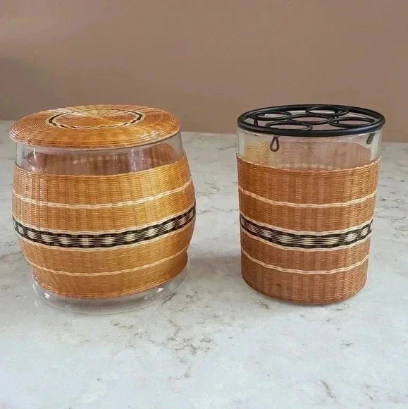 Vintage Boho Woven Toothbrush Holder and Storage