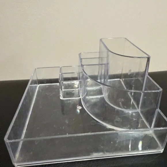 Plastic Make Up Organizer
