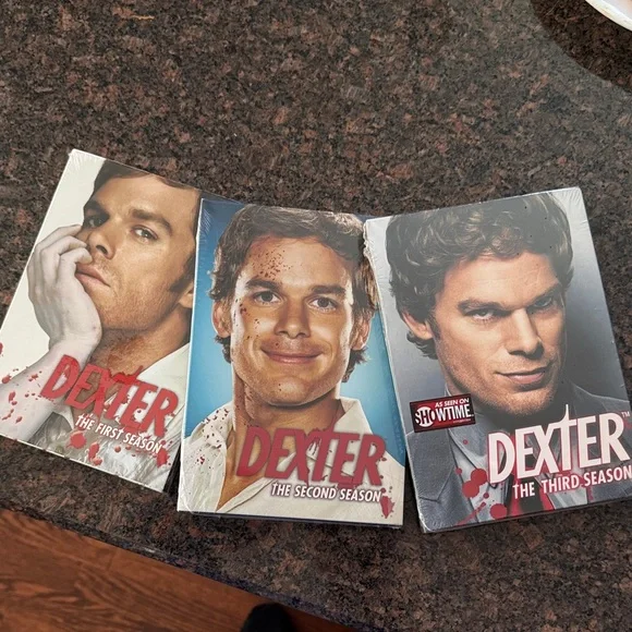 Dexter DVD Box Set - Seasons 1-3