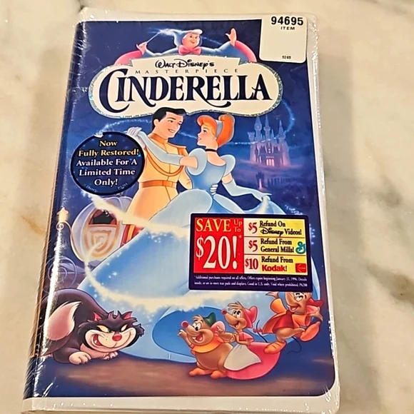 New sealed Walt Disney's Cinderella VHS tape 1995