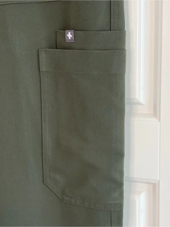 FIGS Technical Collection Cairo Cargo Scrub Pants Army Green Size Large Tall