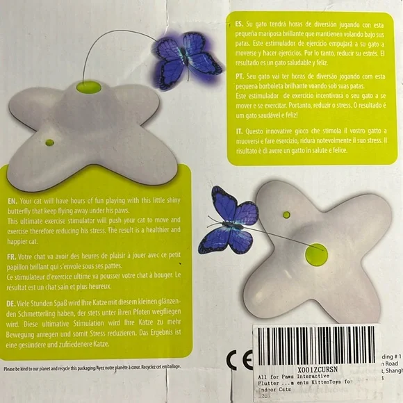 NWT cat toy flutter bug