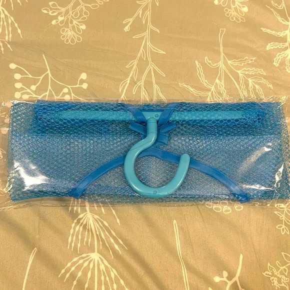 Hanging Shower Pouch