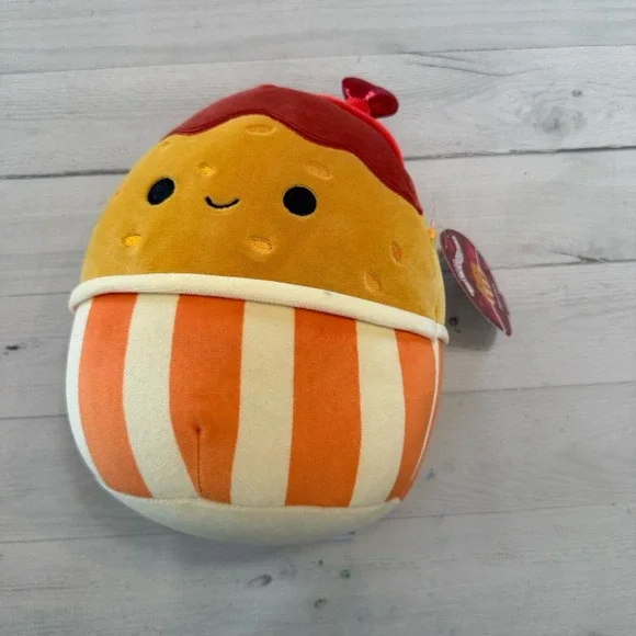 Squishmallows‎ Valentines Nestor the Chicken Nugget NEW