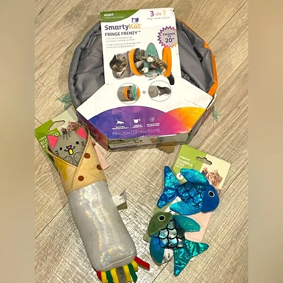 Lot of Cat Toys ALL NEW!! Incl Smarty Cat Fringe Frenzy, 2 CatNip Fish, Burrito!
