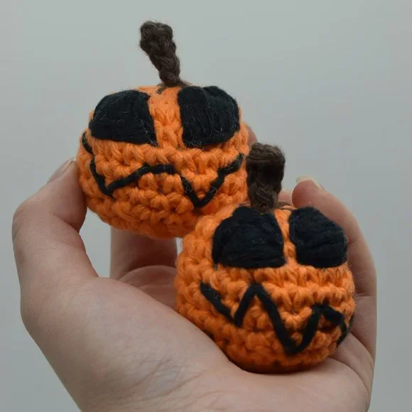 Handcrafted Crochet Catnip Jack O lantern Pumpkins Cat Toys Set of Two
