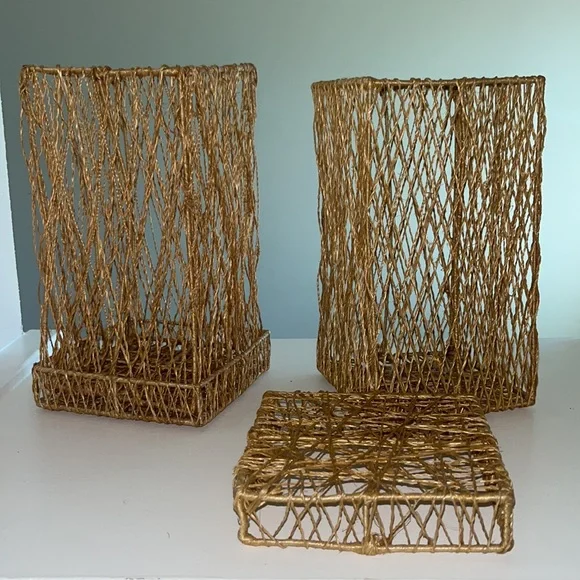 Beautiful baskets for bathroom vanity