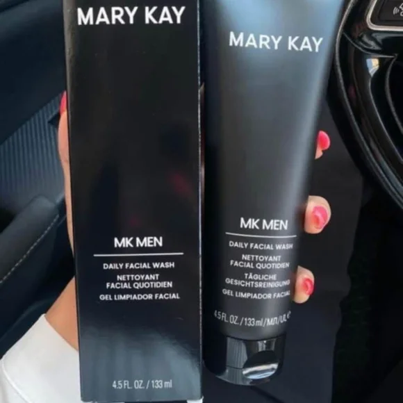 Mary Kay MK Men Daily Facial Wash