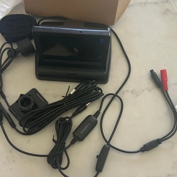 Itomoro car monitor with Accessories