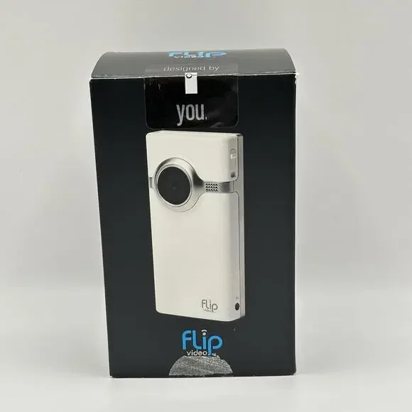 FLIP VIDEO MINO Model F360W WHITE & SILVER CAMCORDER BRAND NEW SEALED RARE!
