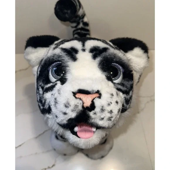 FurReal ivory white tiger playful roaring Hasbro 2017 Last One RARE