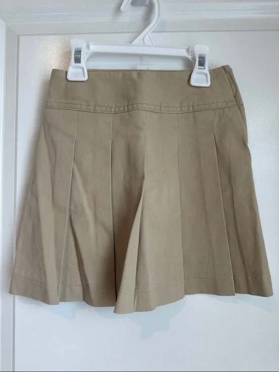 The Children's Place Khaki Pleated School Skort Size 5 Slim