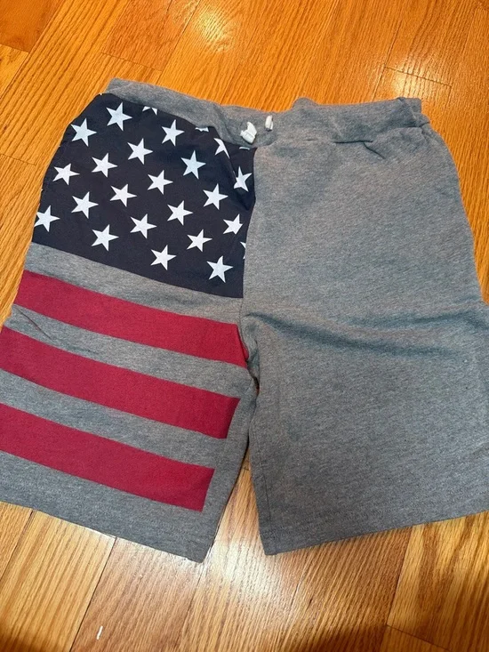 The Children's Place Gray Shorts with Navy & Red Flag Panel