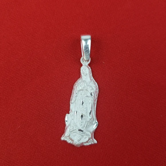 925 sterling silver virgin Mary pendant/ virgen de‎ Guadalupe de plata fina 925