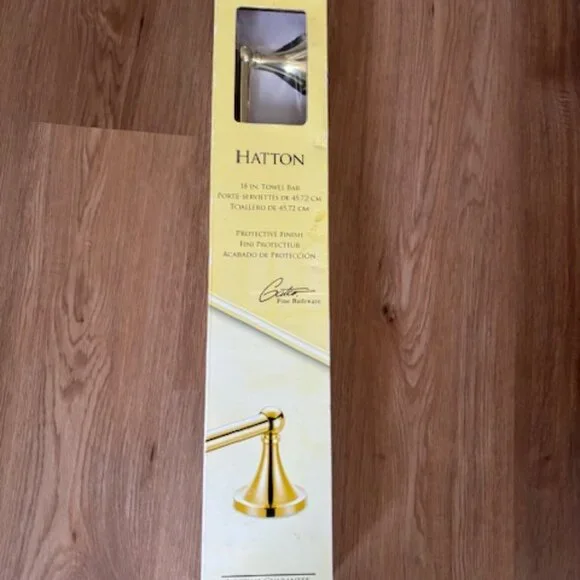 Gatco New Hatton Polished Gold Tone 18