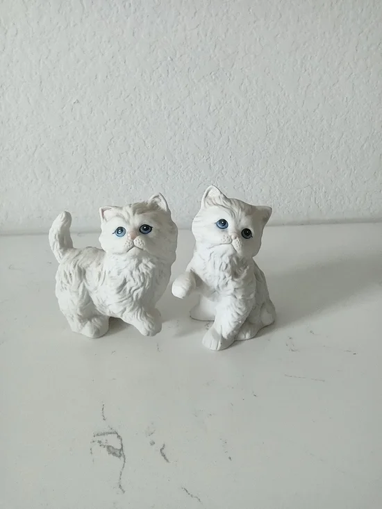 White Ceramic Cat Figurines - Pair