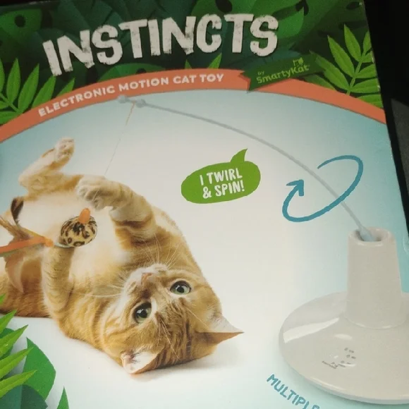 Instincts Electronic Motion Cat Toy by - White/Orange