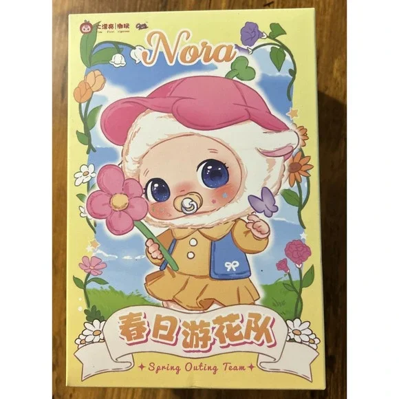 Labubu‎ Nora Spring Outing Team Babydoll Plush Series 3 Authentic Christmas