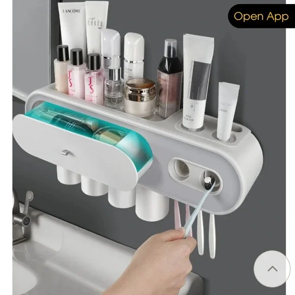 Bathroom wall organizer NIB