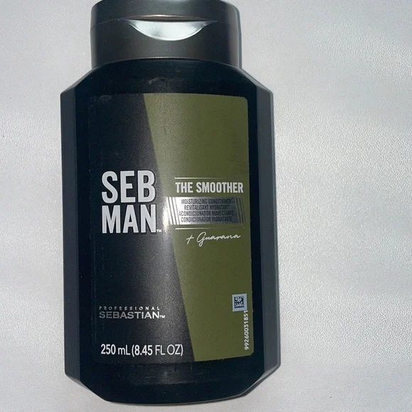 SEB man The smoother moisturizing conditioner 8.45 fluid ounces NWT