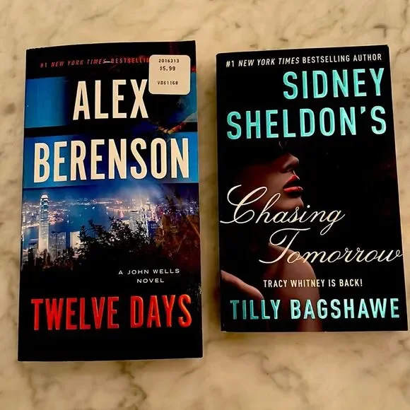 2 books : Twelve days / Chasing Tomorrow