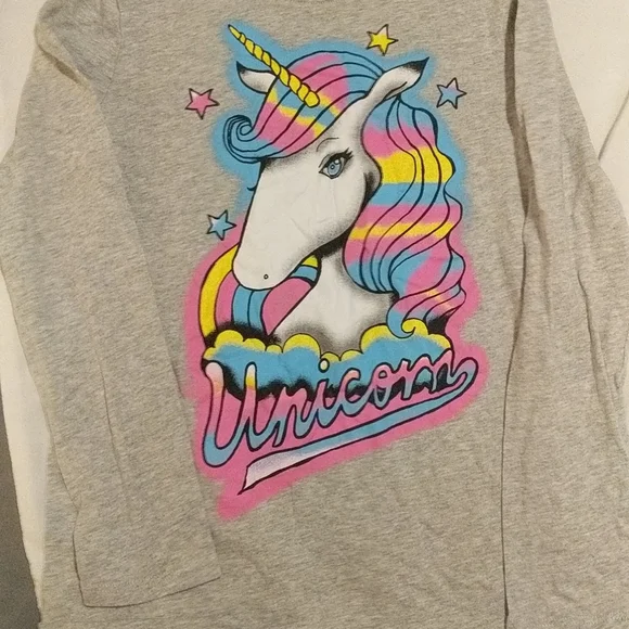 The Children's Place long sleeved tee