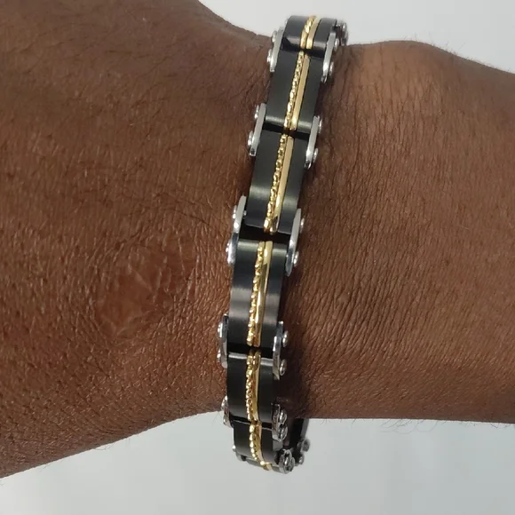 Black and Gold Chain Bracelet