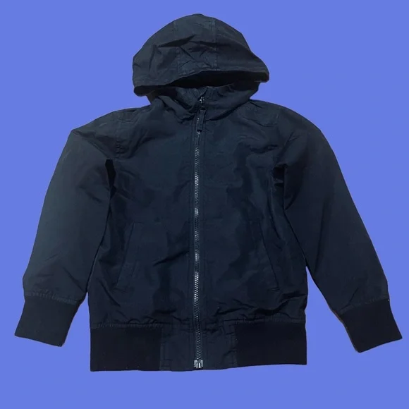 The Children’s Place Black Hoodie Jacket Size Small (5/6)
