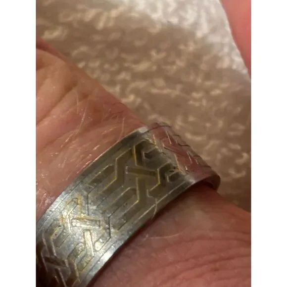 Men's Stainless Steel Ring Size 10.5 Geometric Engraved Band Silver Tone (Used)