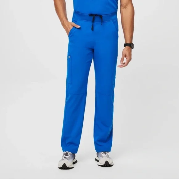Figs Men’s Axim Royal Blue Cargo Scrub Pants Size Large