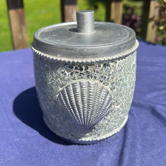 Shell & shattered mirror container