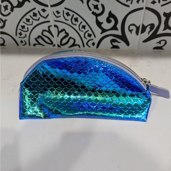 Bath & Body Works Metallic Blue Cosmetic Bag Mermaid Purple Tail Zipper Pull