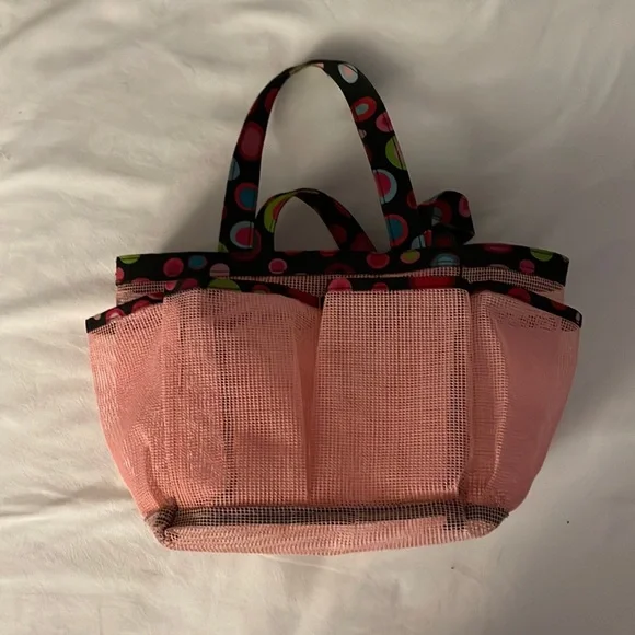UNUSED flexible shower caddy