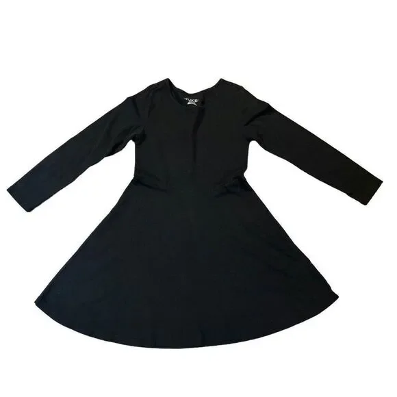 The Children’s Place Long Sleeve Girl’s Skater Dress Size Medium (7/8)