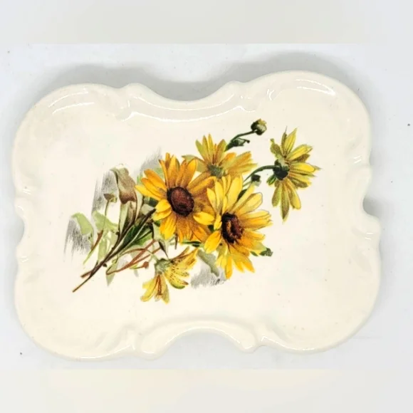 Vintage soap dish, soap dish, wild flower daisy, bathroom, Limoges, bathroom dec