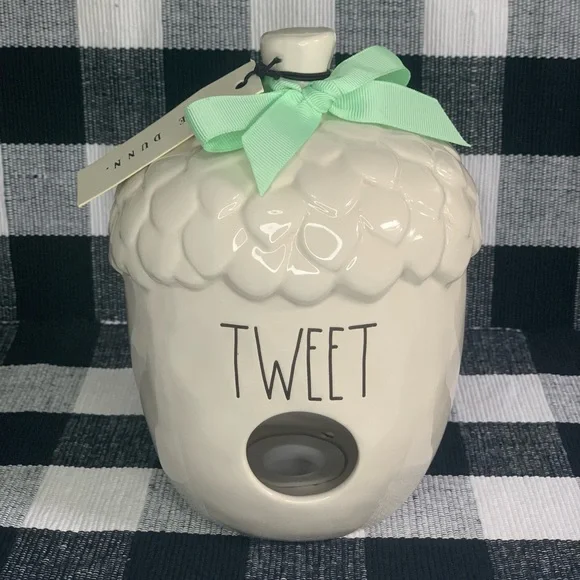 Rae Dunn “TWEET” Birdhouses Acorn.