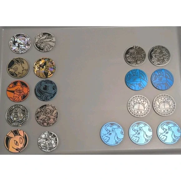 Pokémon TCG Coin Lot Holo Charizard Mew Eevee Lucario Vulpix 19 Total