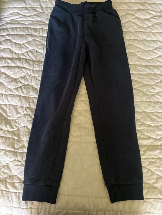 The children’s place sweatpants.