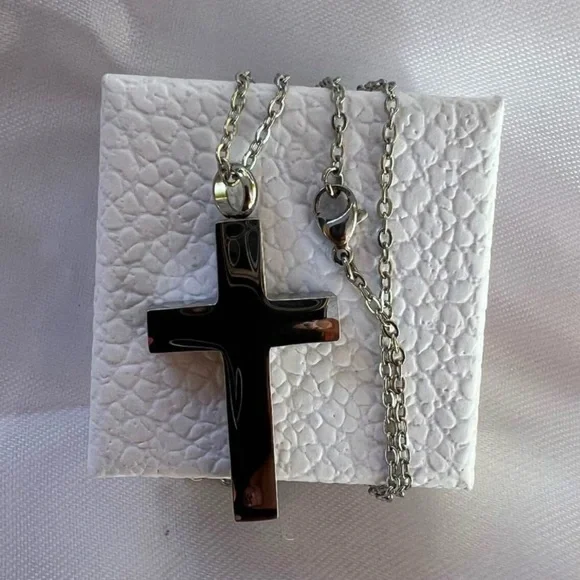 Silver Chain with silver Cross Pendant, Stainless steel