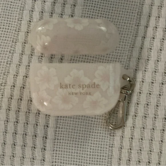 Kate Spade Air Pods Case Third Generation