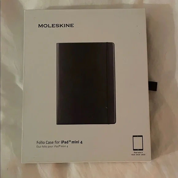 NWT Moleskine Black iPad Mini 4 Folio Case