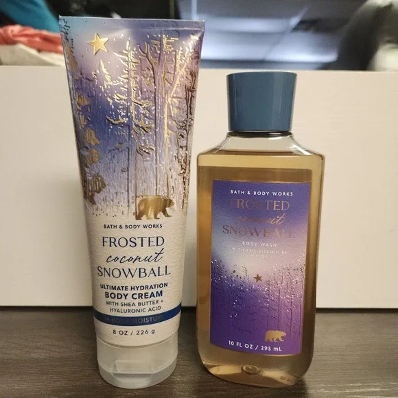 Bath & Body Works Full Size Frosted Coconut Snowball Set -Body Cream & Body Wash
