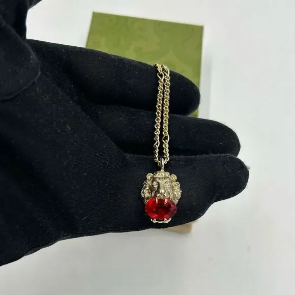 Gucci iconic gold tone lion head crystal necklace made in Italy