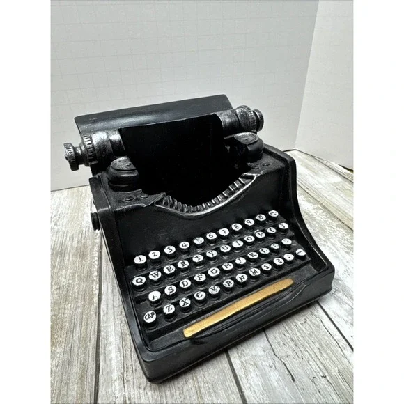 Decorative Typewriter Retro Pencil Holder‎ Desk Office Decor Remote Holder Gift