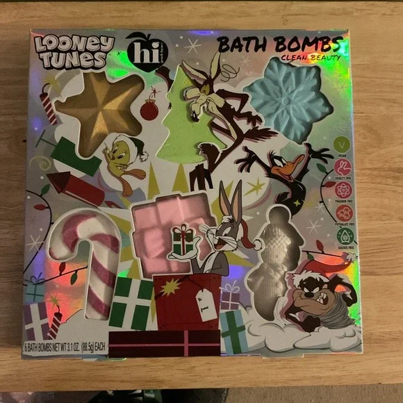 Hi Peach Layne Looney Tunes 6 Pc Holiday Bath Bombs, New In Box‎