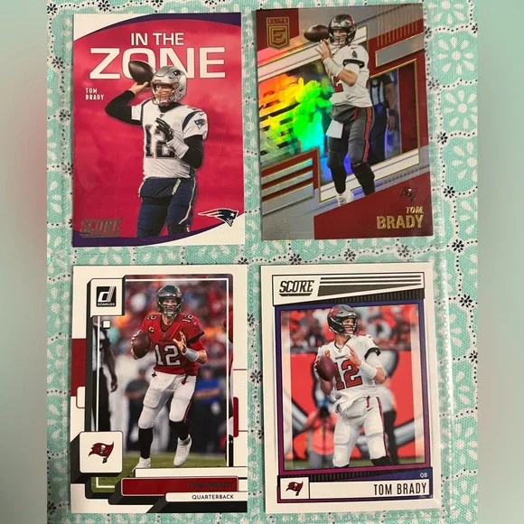 🏈 Tom Brady, NFL Trading Sports Cards Qty 4