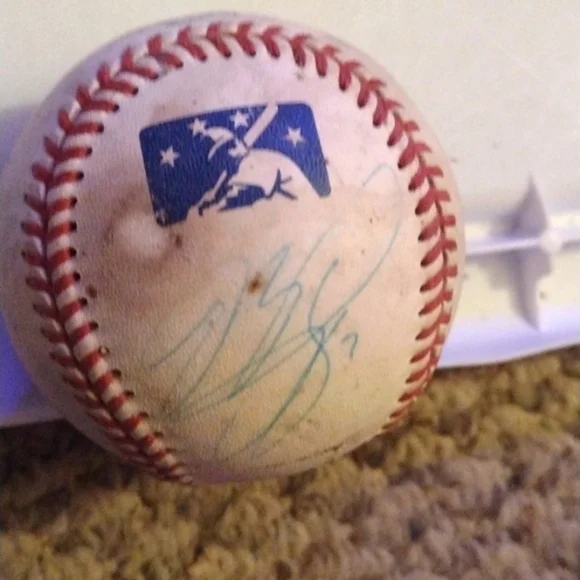 Nolan Ryan Autograph Baseball