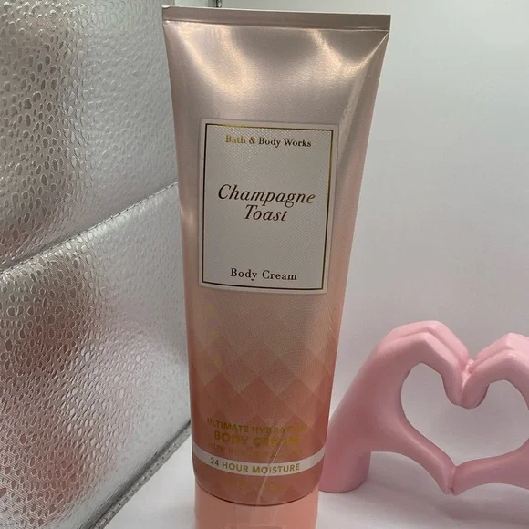 Champagne Toast Body Cream.